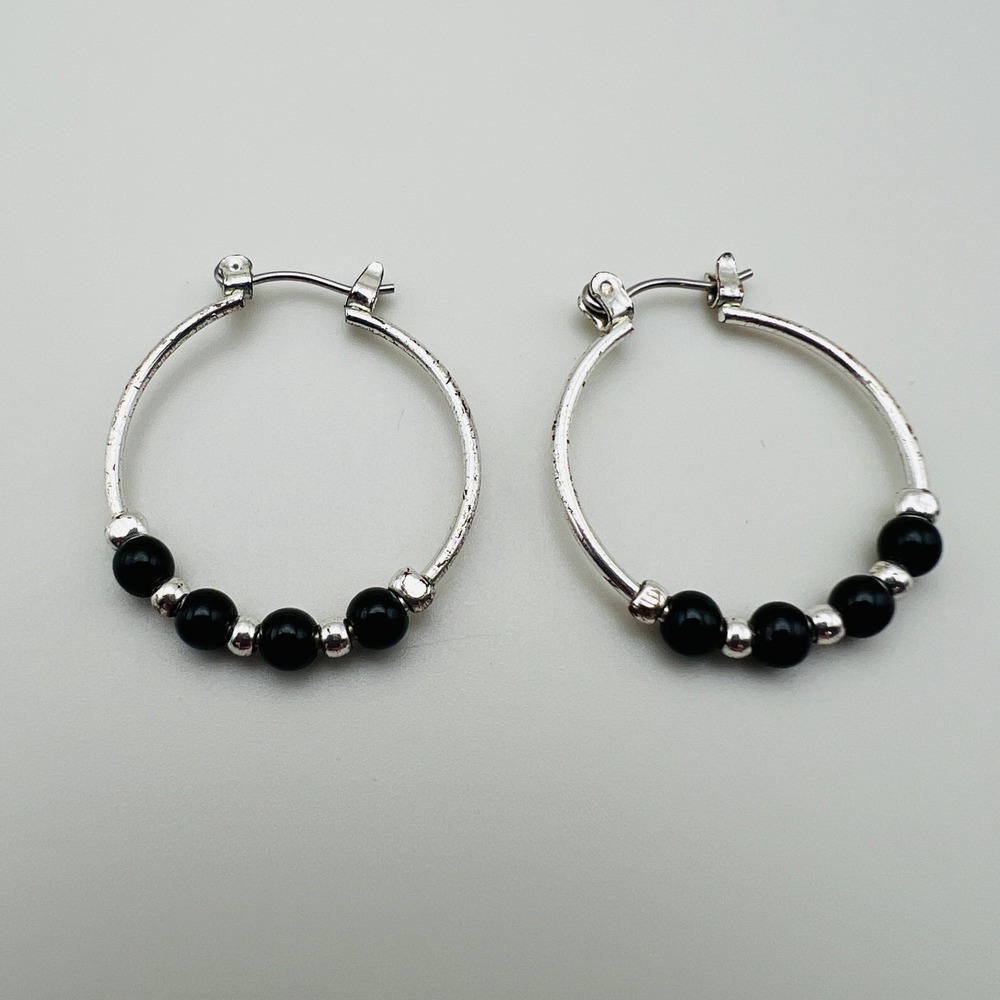 Silver Tone Hoop Earrings Beaded Black Accent Round Minimalist Chic Latch Back